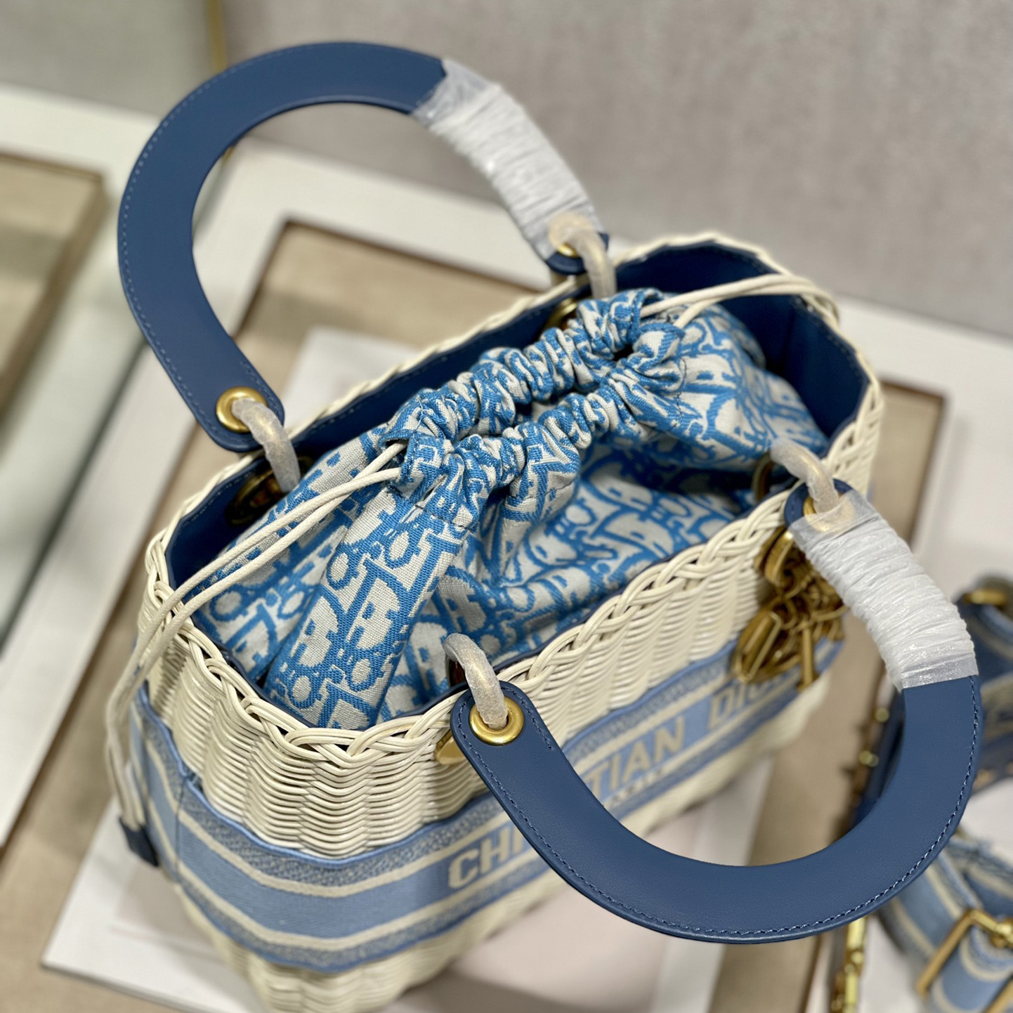Dior Medium Lady Dior Bag(24-20-11cm) - PerfectKickZ