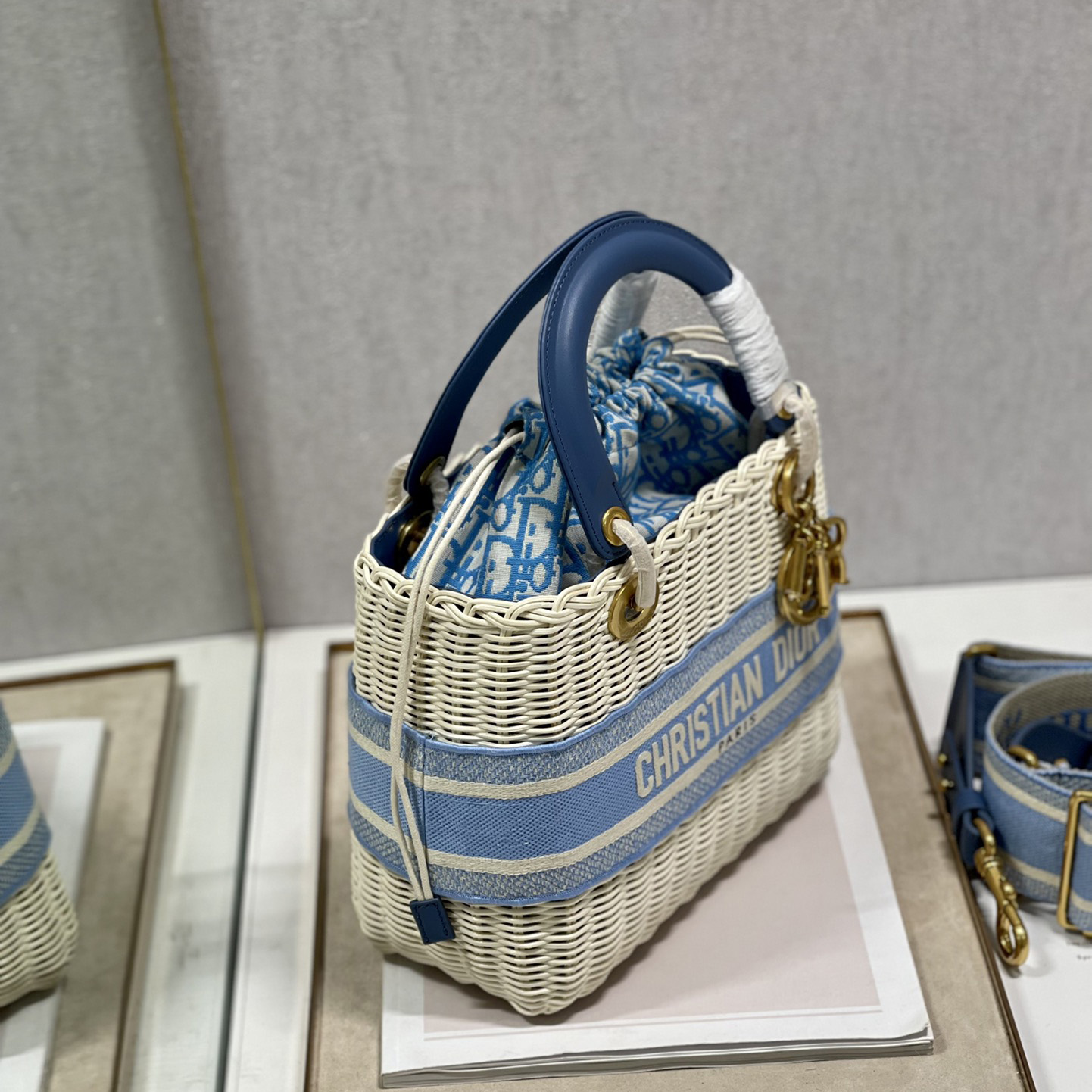 Dior Medium Lady Dior Bag(24-20-11cm) - PerfectKickZ