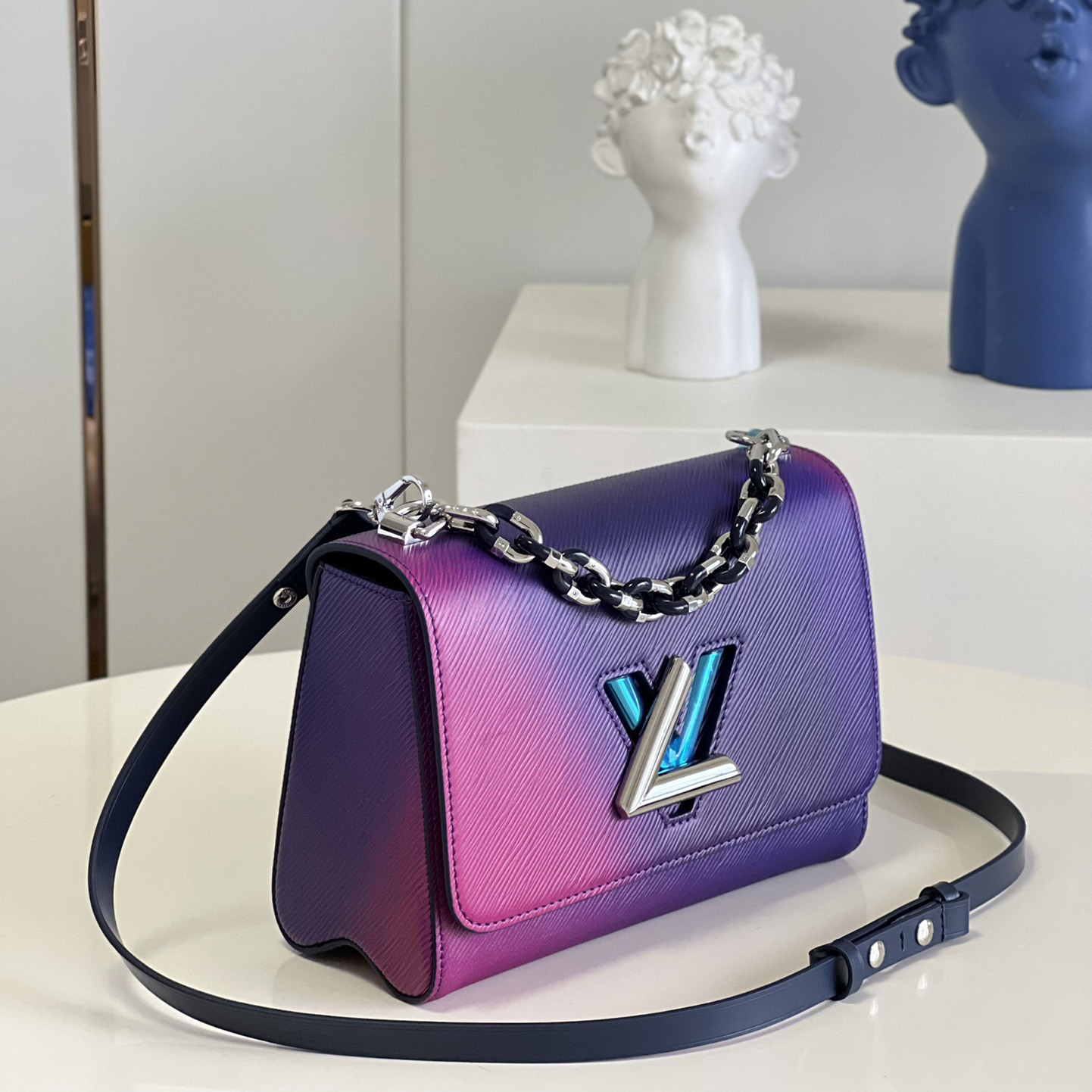 Louis Vuitton Twist MM Handbag(23-17-9.5CM)  M59894 - PerfectKickZ