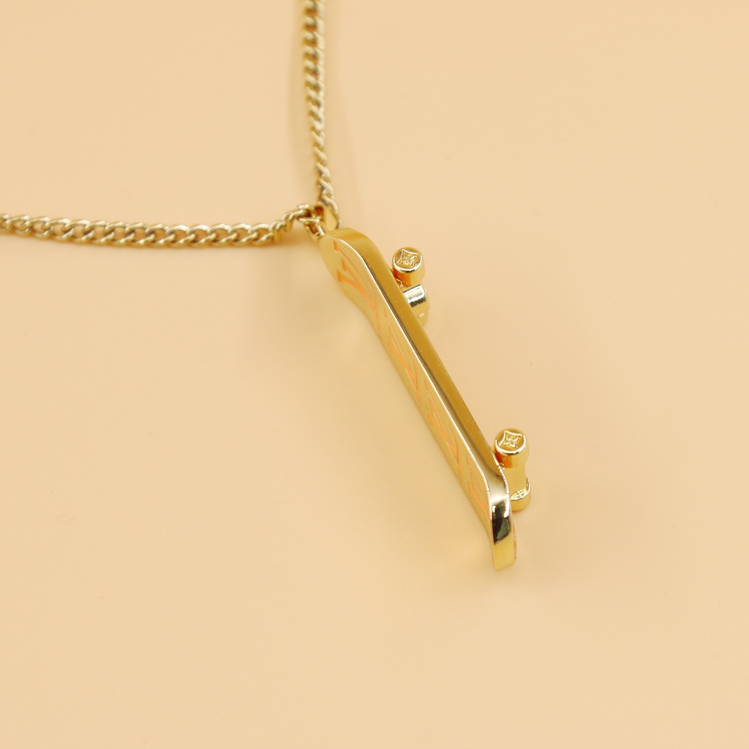 Louis Vuitton LV Skateboard Pendant   MP3276 - PerfectKickZ