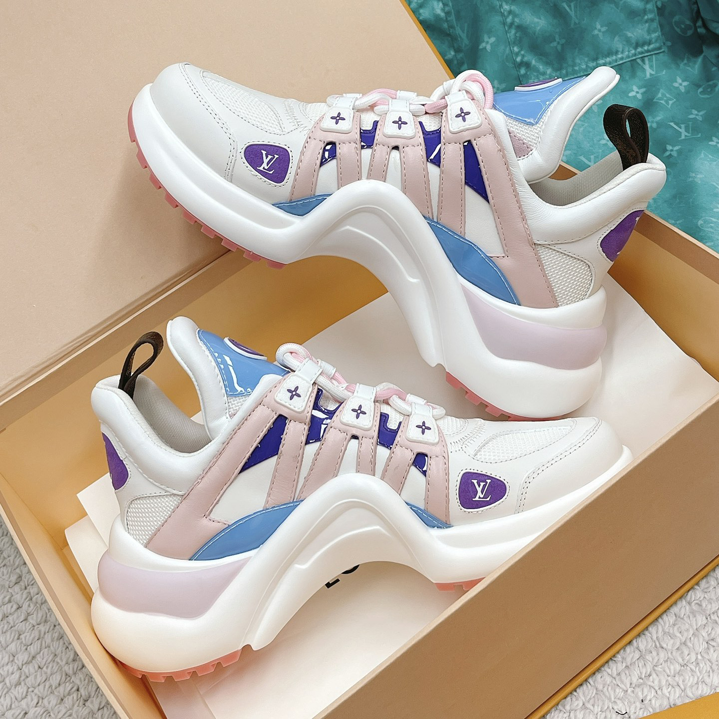 Louis Vuitton LV Archlight Sneaker    - PerfectKickZ