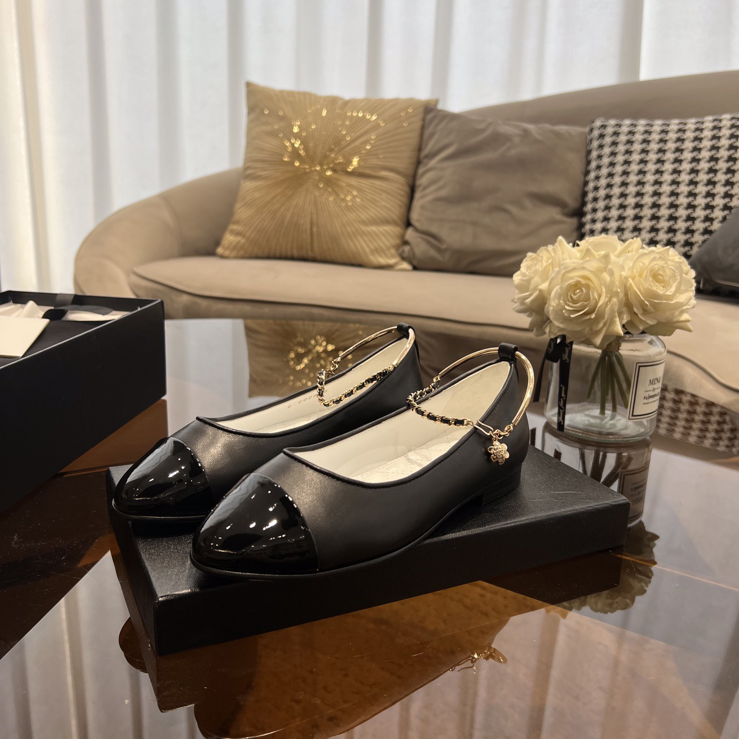 Dior Lambskin & Patent Calfskin Black Ballerinas - PerfectKickZ
