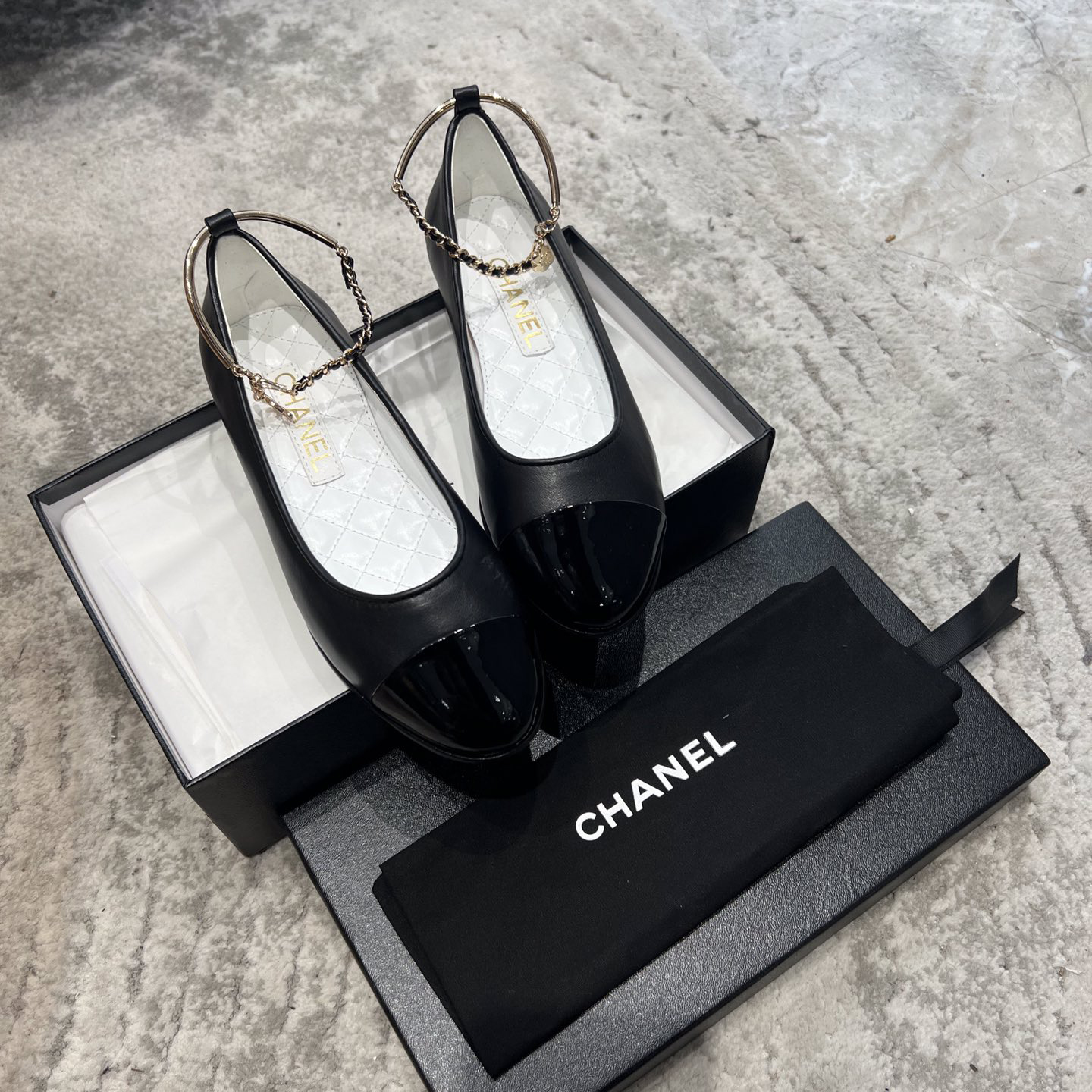 Dior Lambskin & Patent Calfskin Black Ballerinas - PerfectKickZ