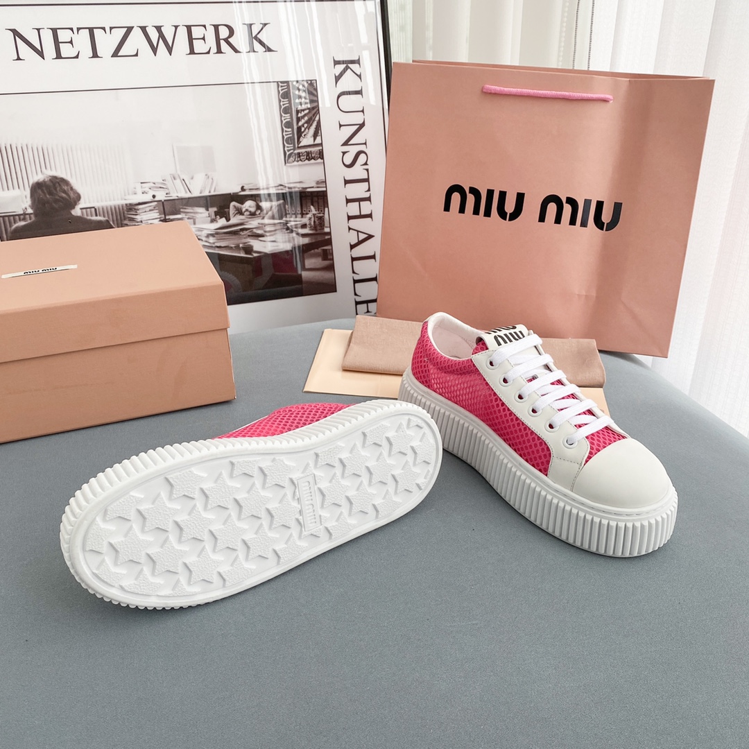 Miu Miu Mesh Flatform Sneakers - 