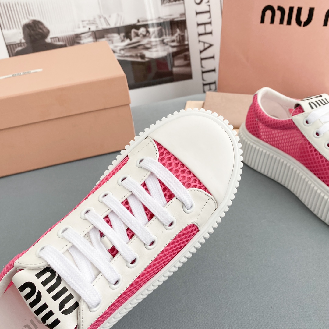 Miu Miu Mesh Flatform Sneakers - 