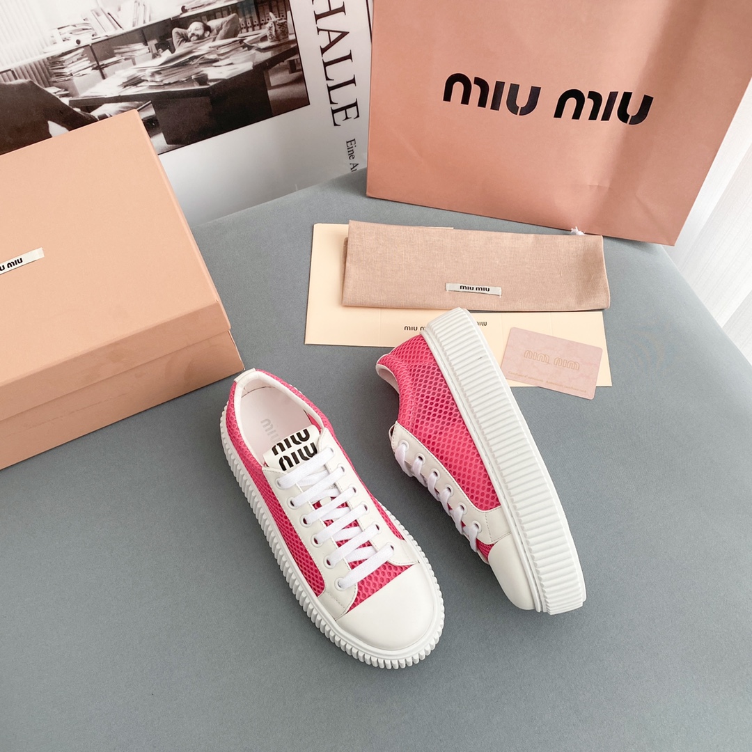 Miu Miu Mesh Flatform Sneakers - 