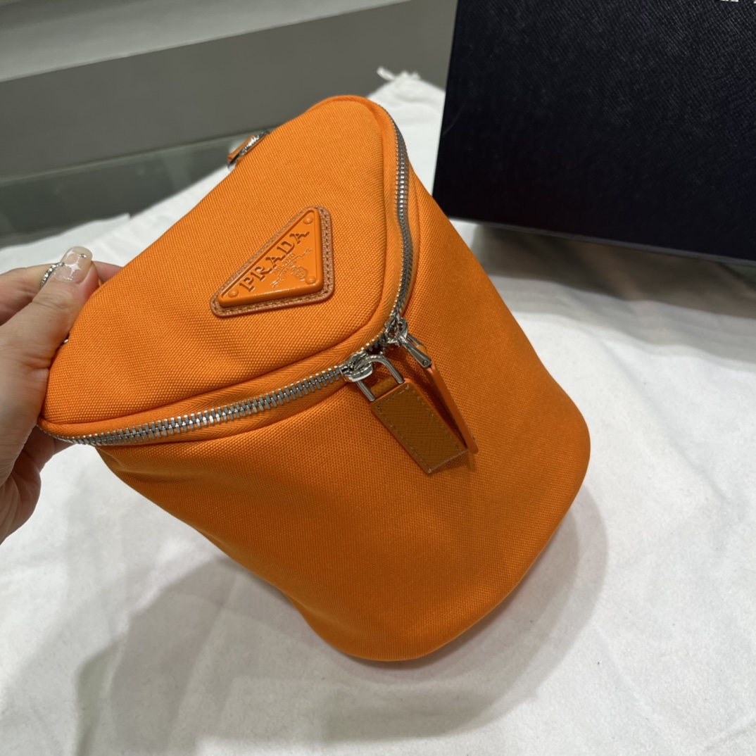 Prada Canvas Shoulder Bag(21-15-15cm)   2VH147 - PerfectKickZ