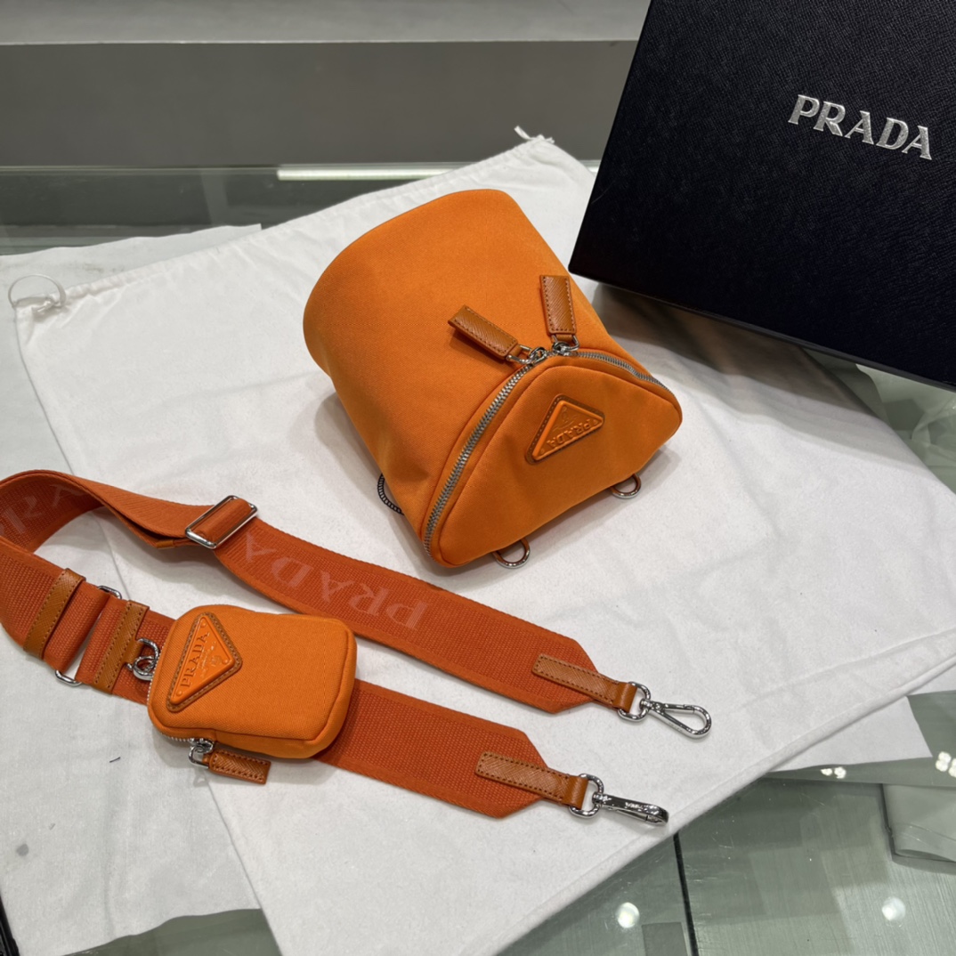 Prada Canvas Shoulder Bag(21-15-15cm)   2VH147 - PerfectKickZ