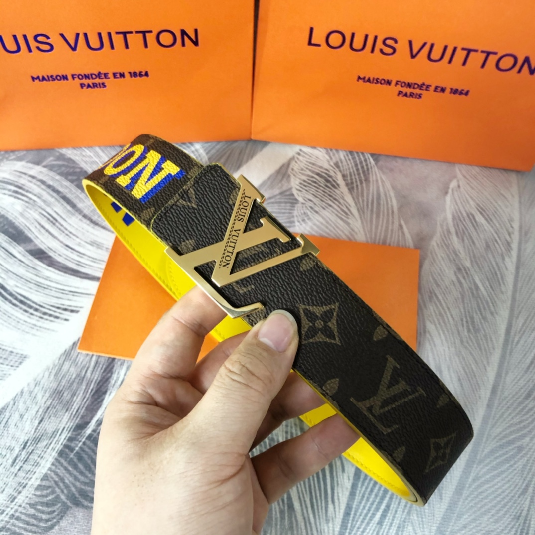 Louis Vuitton LV Pyramide Cities Exclusive 40MM Reversible Belt—London - PerfectKickZ