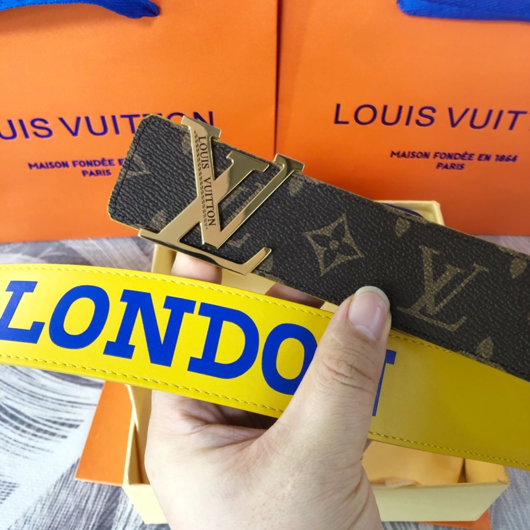 Louis Vuitton LV Pyramide Cities Exclusive 40MM Reversible Belt—London - PerfectKickZ