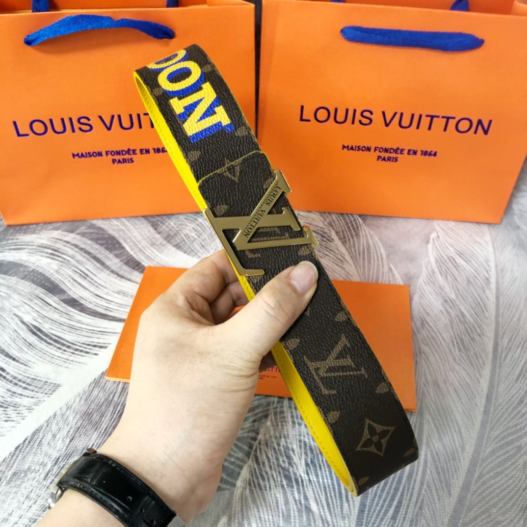 Louis Vuitton LV Pyramide Cities Exclusive 40MM Reversible Belt—London - PerfectKickZ