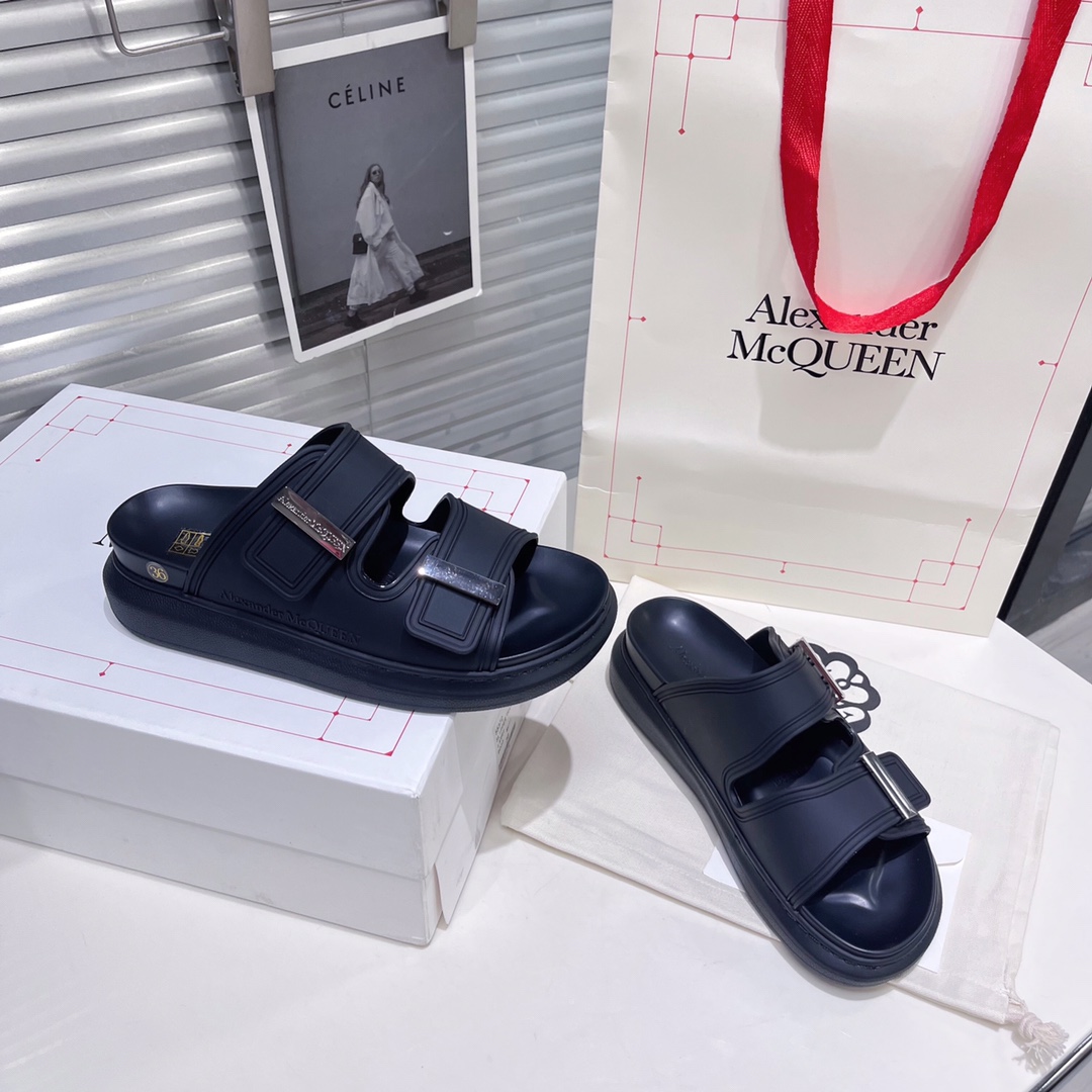 Alexander Mqueen Women's Hybrid Slide In Black/Silver - PerfectKickZ