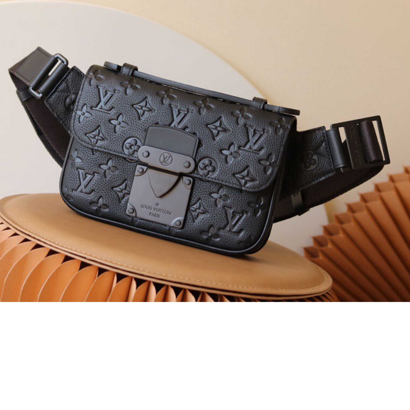 Louis Vuitton S Lock Sling Bag(21-15-4 cm) - PerfectKickZ