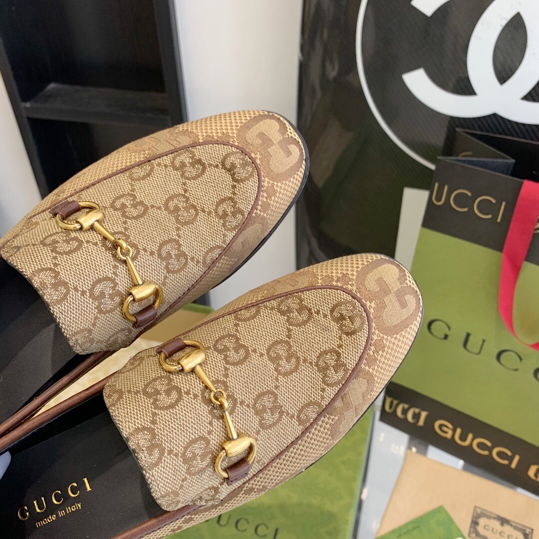 Gucci Women's Maxi GG Gucci Jordaan Loafer - PerfectKickZ