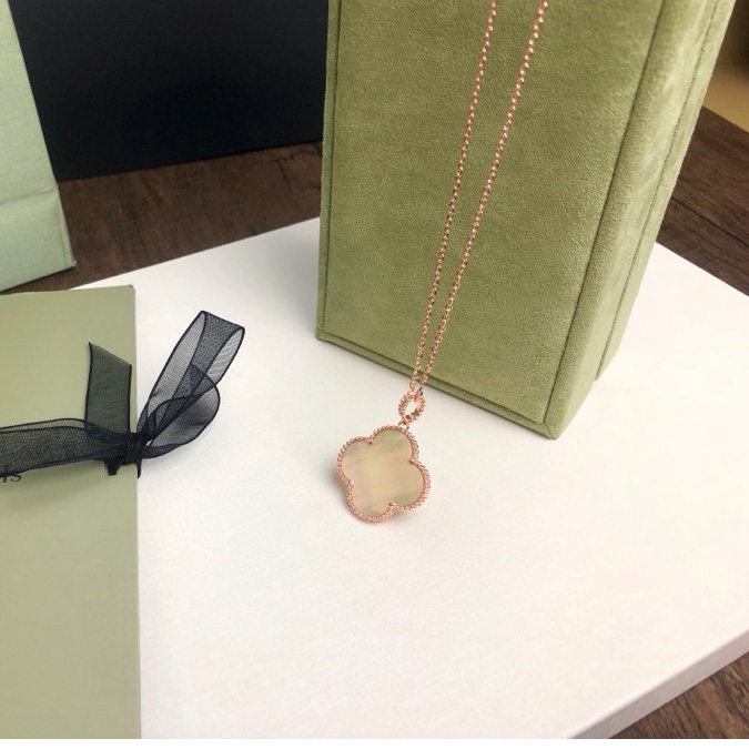 Van Cleef & Arpels Magic Alhambra Long Necklace, 1 Motif - PerfectKickZ