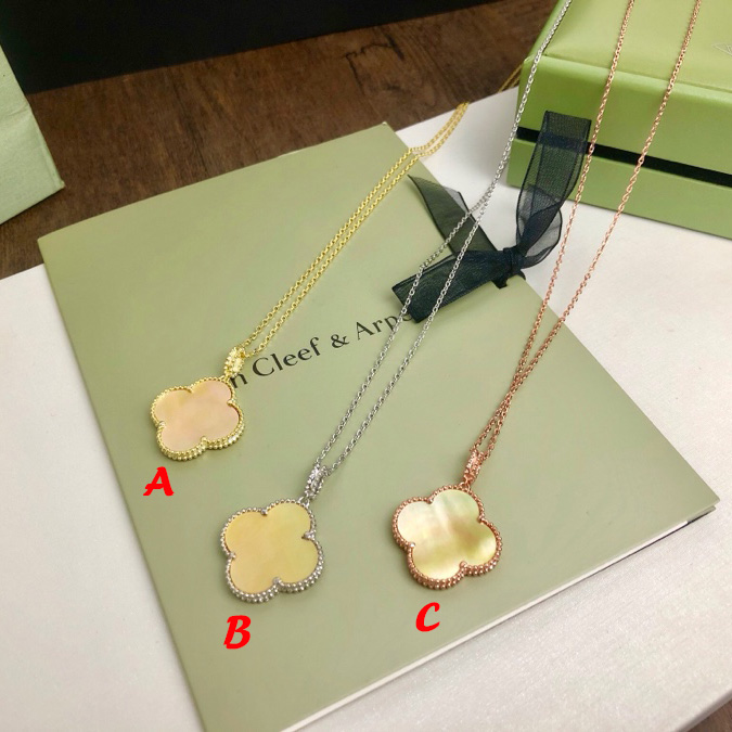 Van Cleef & Arpels Magic Alhambra Long Necklace, 1 Motif - PerfectKickZ