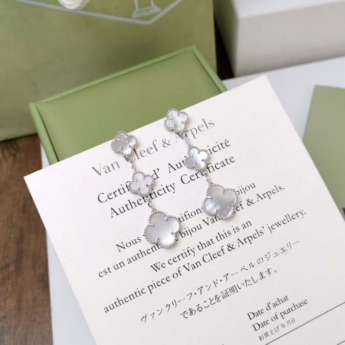 Van Cleef & Arpels Magic Alhambra Earrings, 3 Motifs - PerfectKickZ