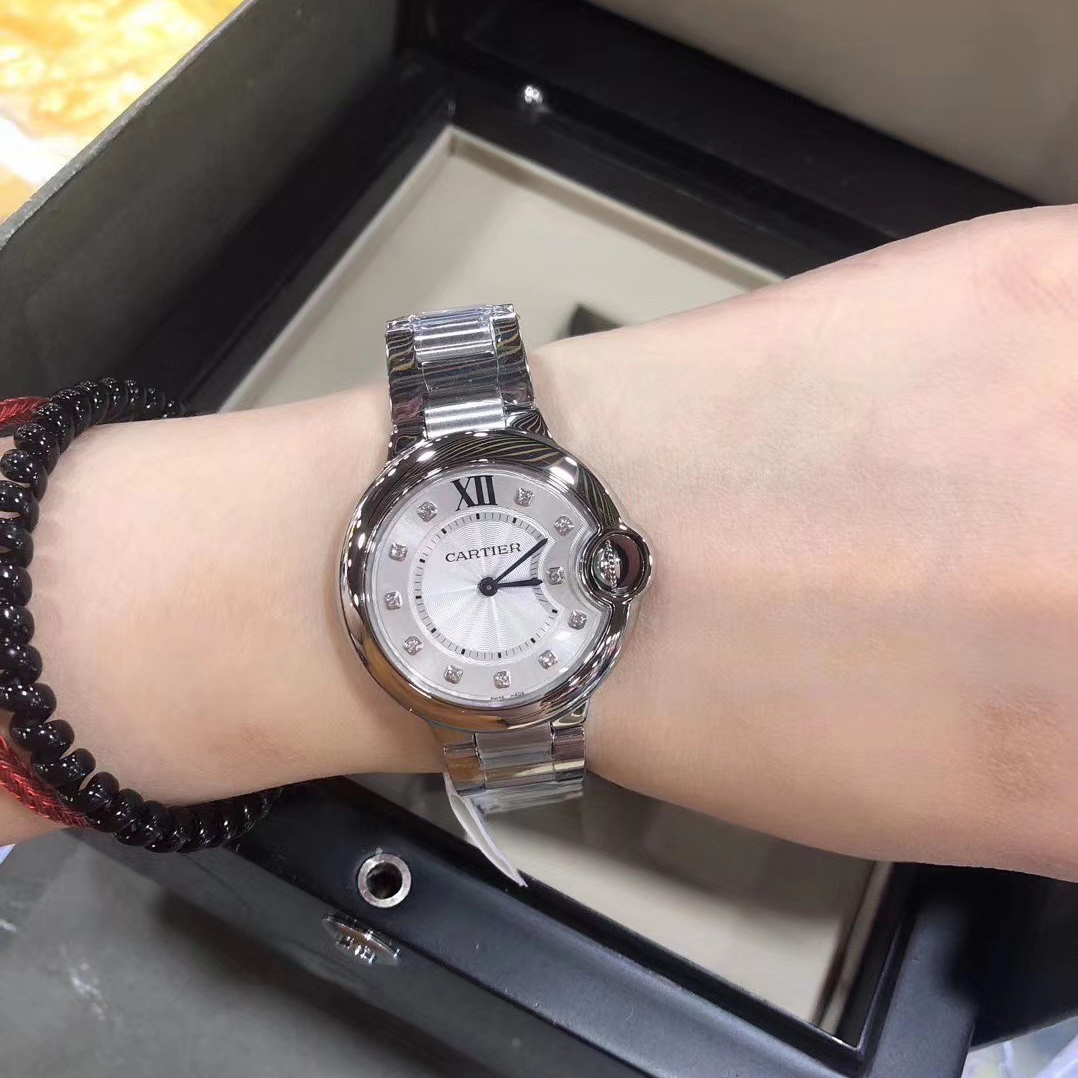 Cartier Watch   33mm - 