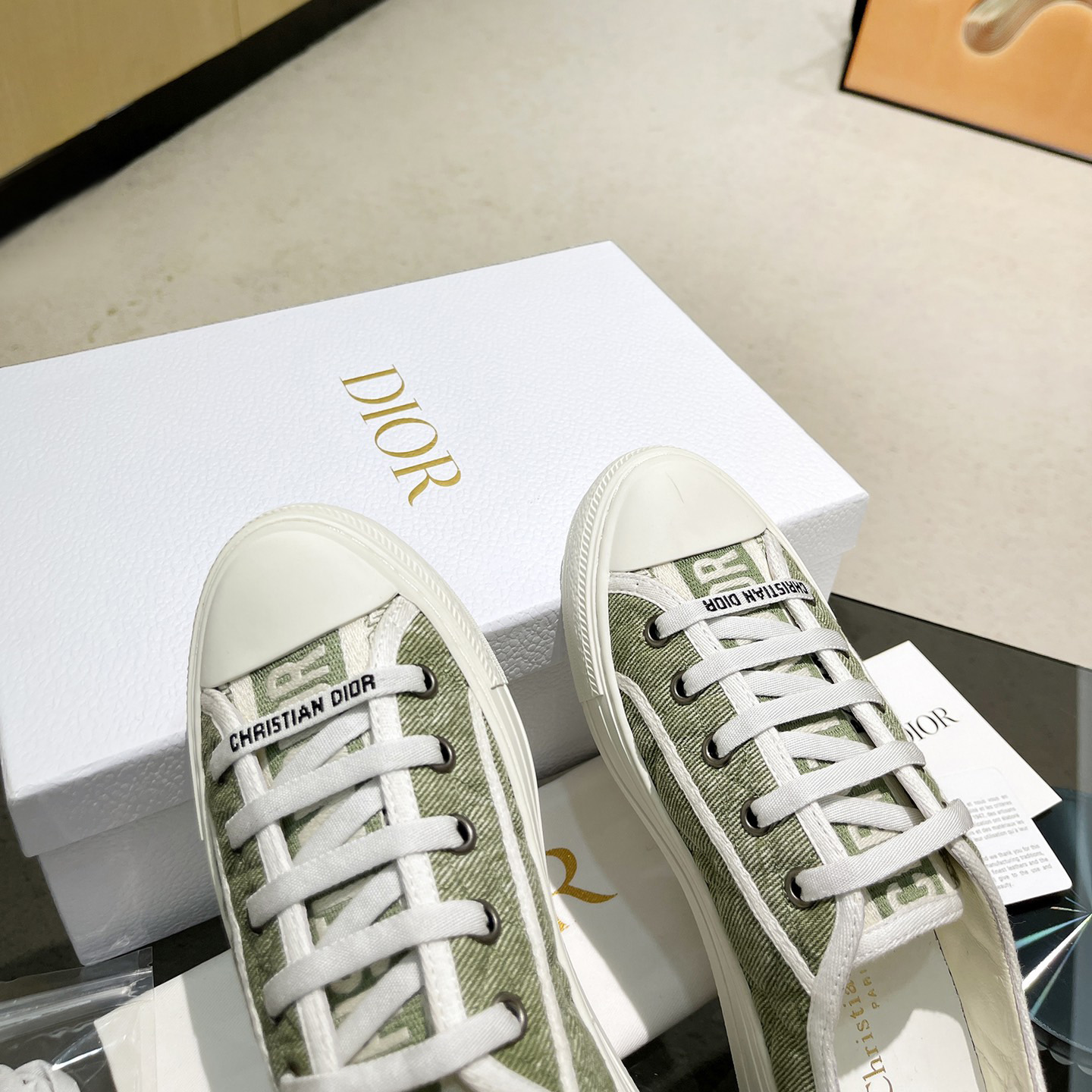 Dior Walk'n' Dior  Sneaker - PerfectKickZ