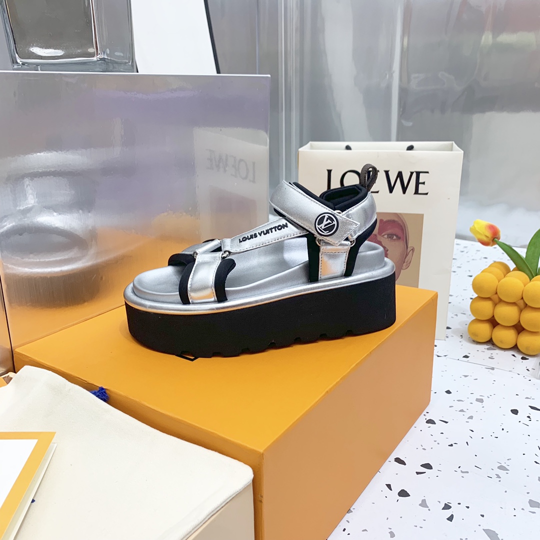 Louis Vuitton Pool Pillow Flat Comfort Sandal - PerfectKickZ