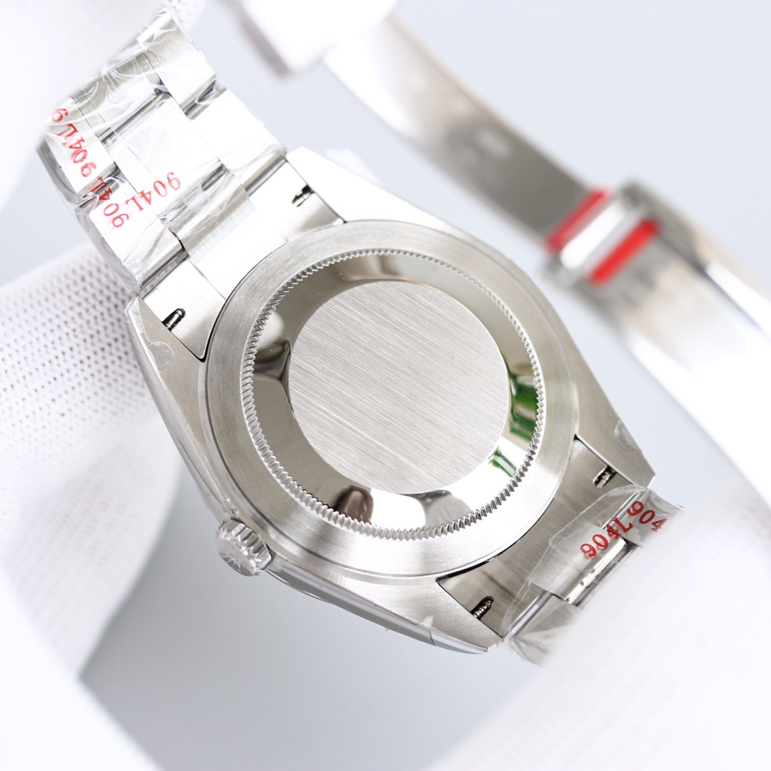 Rolex  Watch    - PerfectKickZ