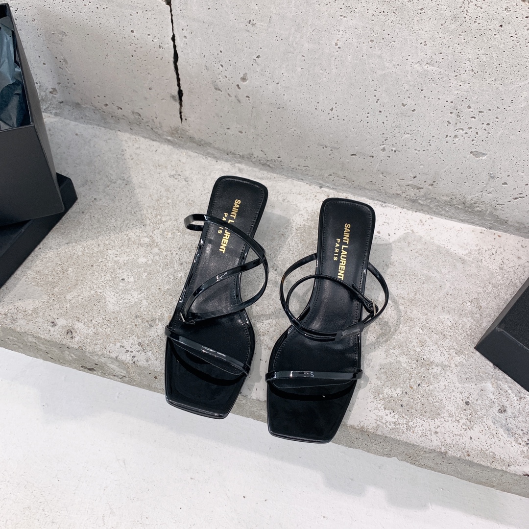 Saint Laurent Nuit Sandals In Patent Leather - PerfectKickZ
