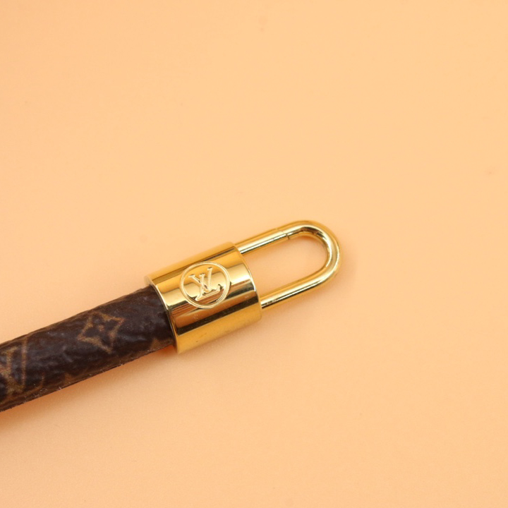 Louis Vuitton LV Cannes Bracelet     M8048E - 
