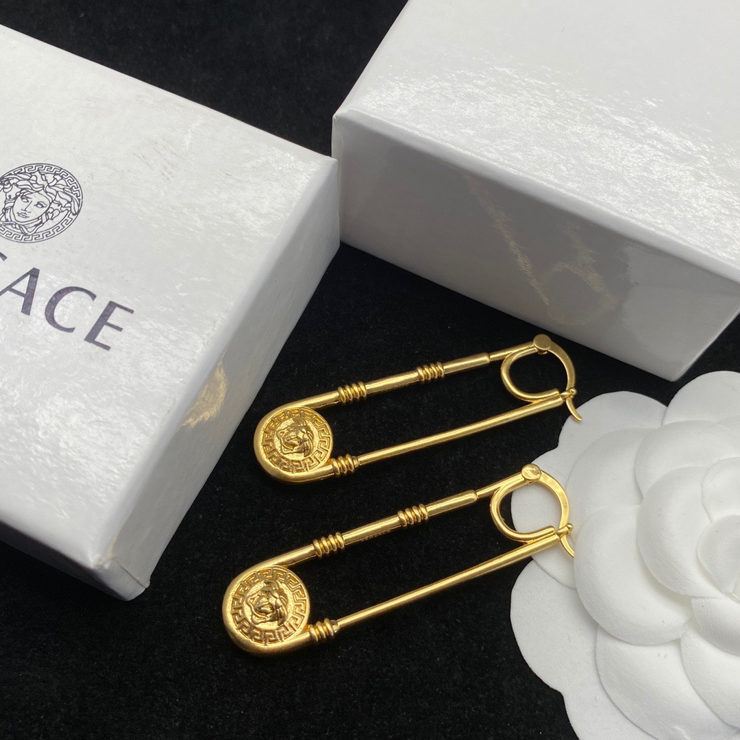 Versace Medusa Earrings - PerfectKickZ
