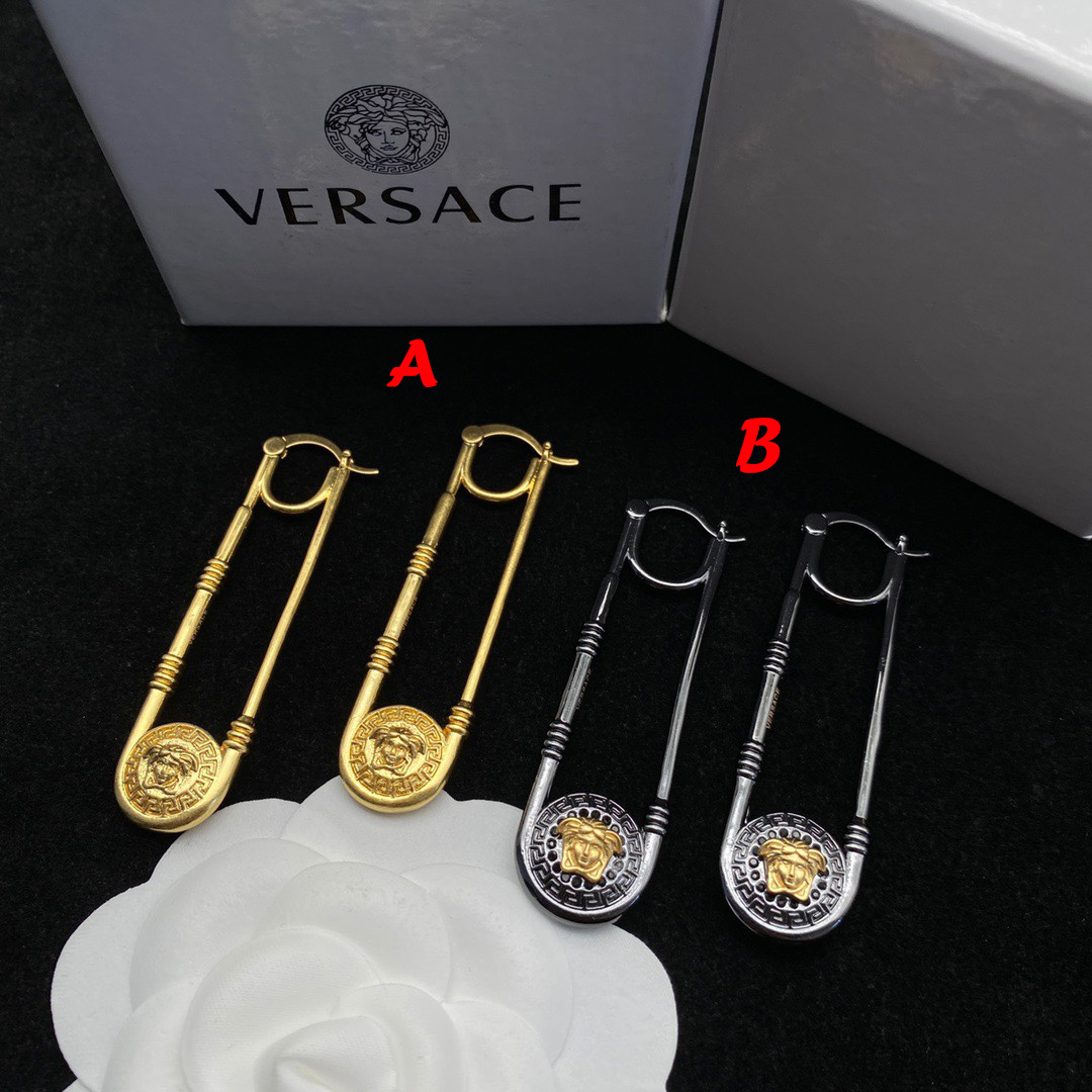Versace Medusa Earrings - PerfectKickZ