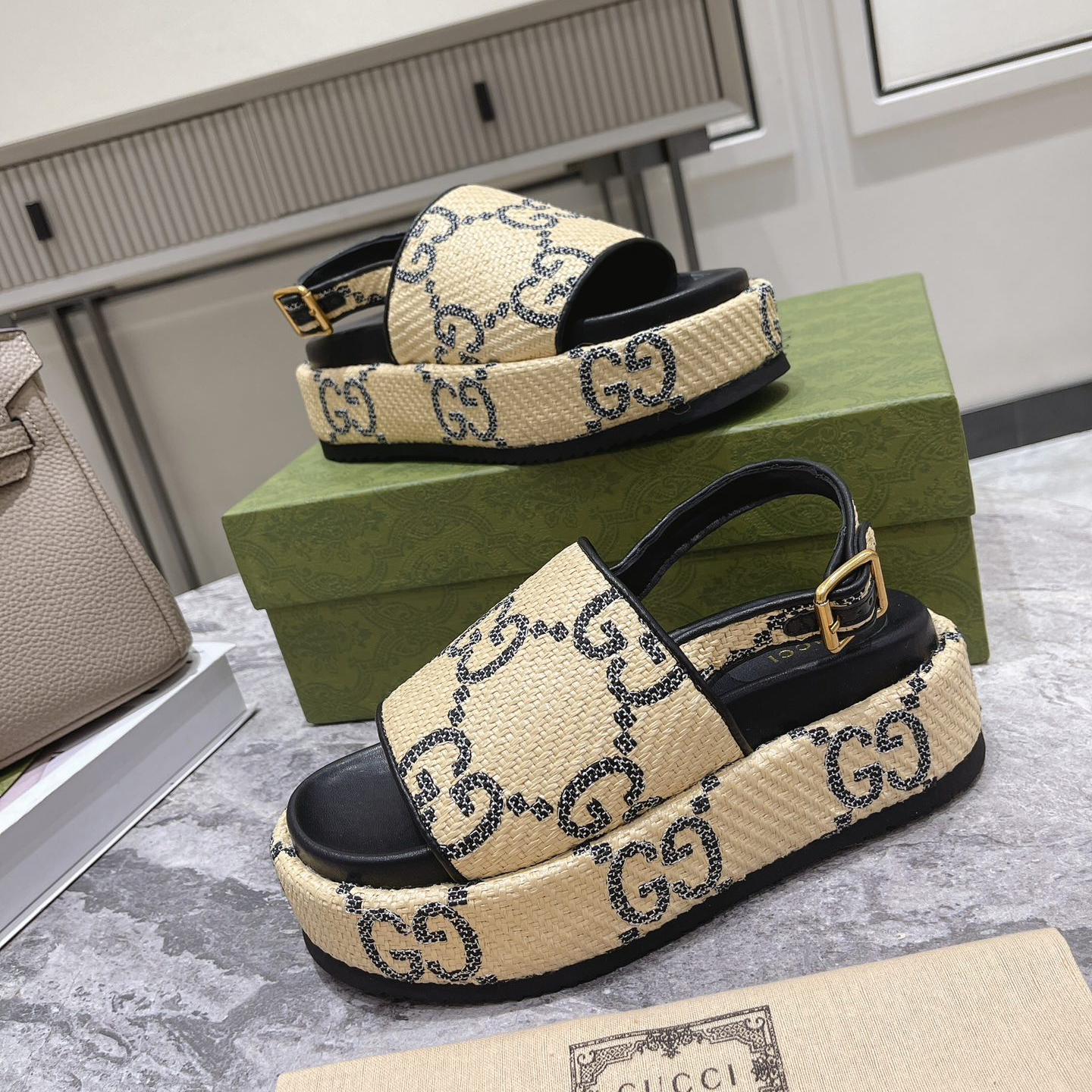 Gucci GG Platform Sandal - PerfectKickZ