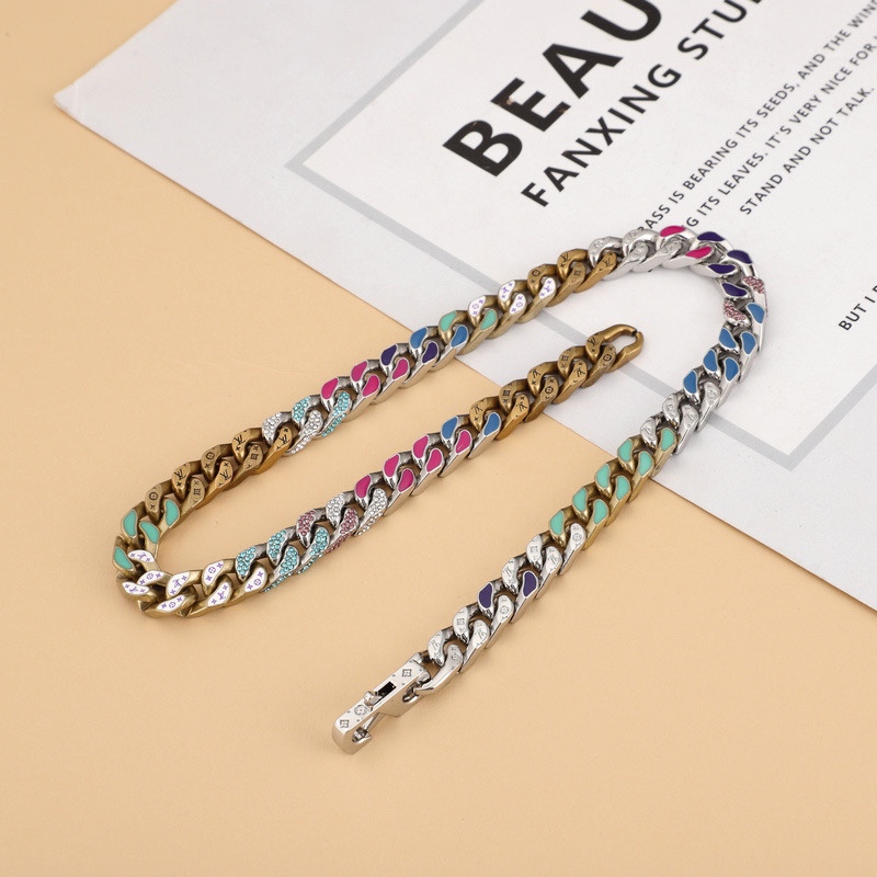 Louis Vuitton Chain Links Patches Necklace MP2682   50cm    - PerfectKickZ