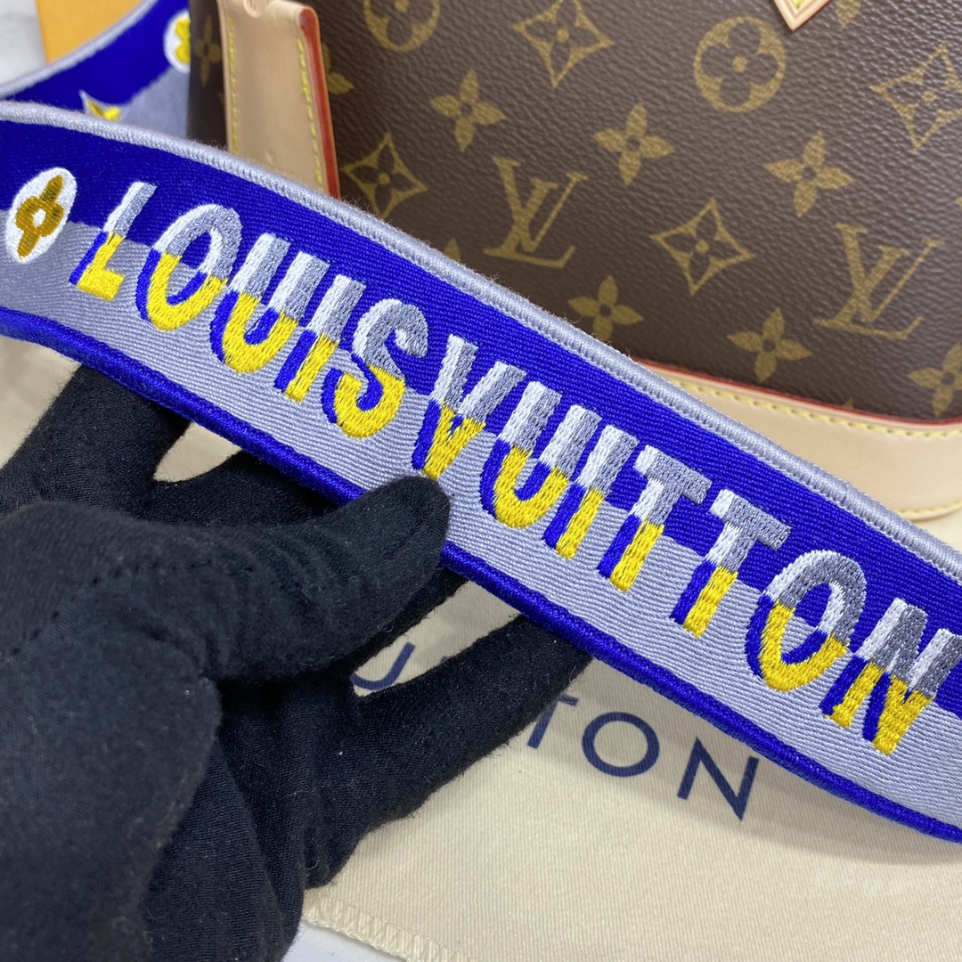 Louis Vuitton Alma BB Monogram Canvas Handbag (23.5-17.5-11.5cm)     M53152 - PerfectKickZ