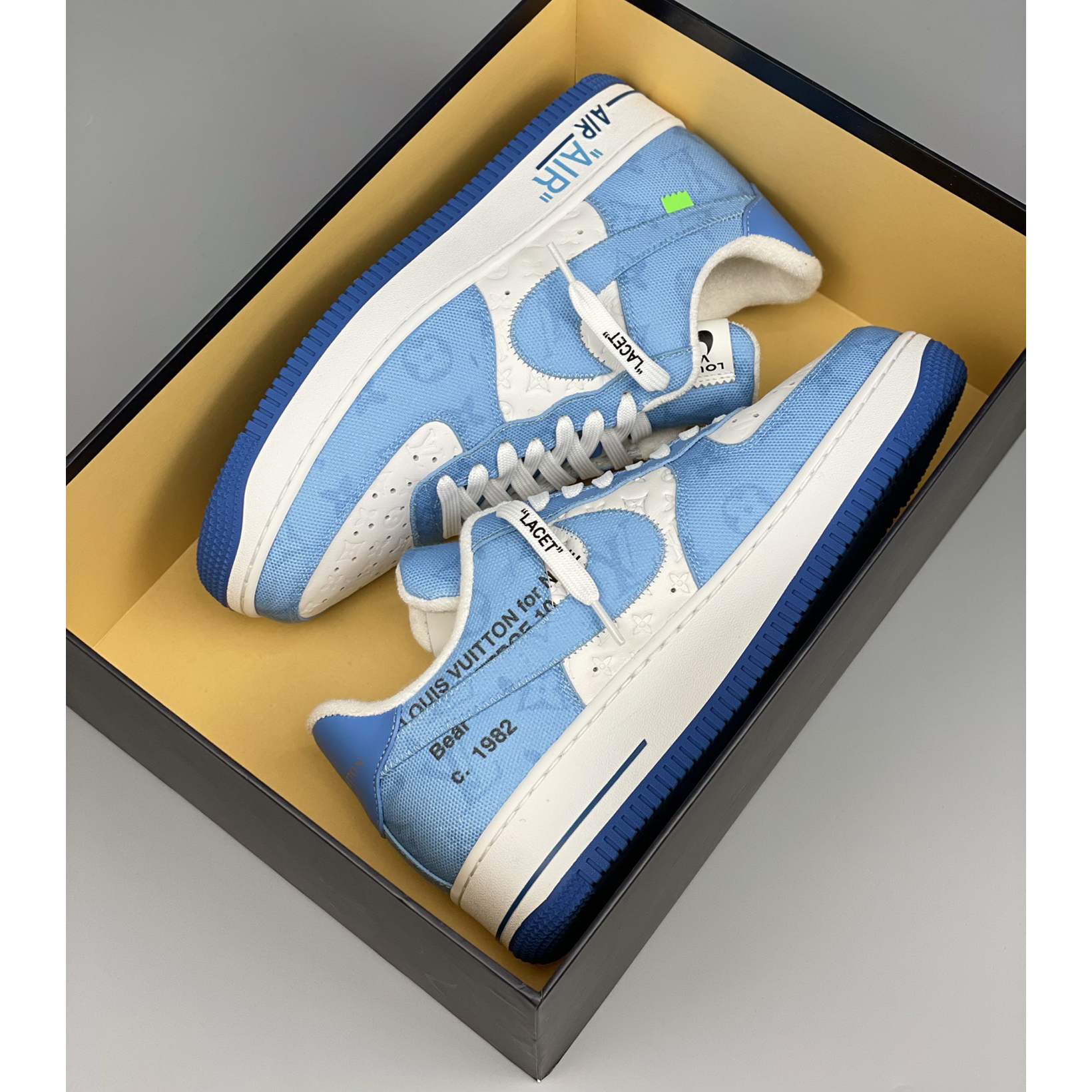 Louis Vuitton x Off-White x Nike Sneaker    - PerfectKickZ