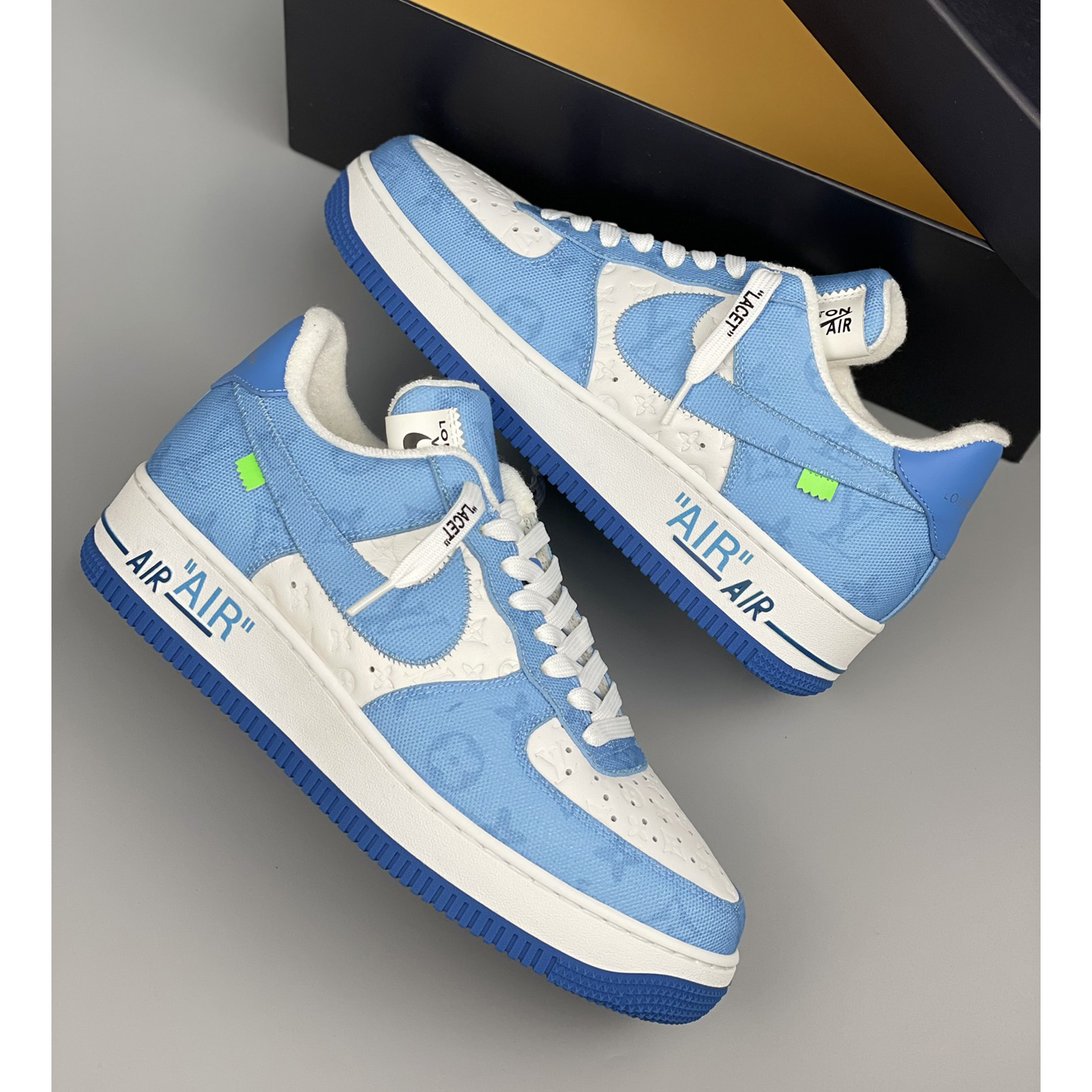 Louis Vuitton x Off-White x Nike Sneaker    - PerfectKickZ
