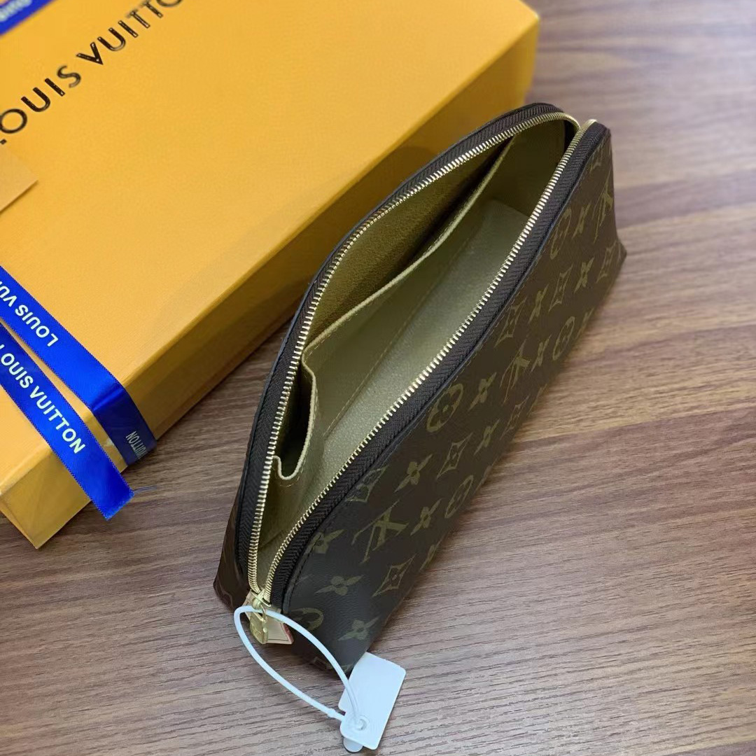 Louis Vuitton Cosmetic Pouch GM (24-17-16cm)   M47353 - 