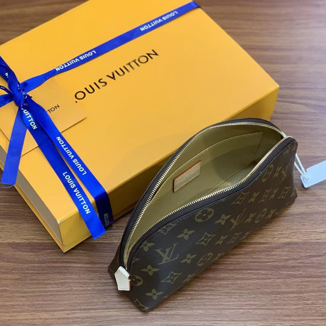 Louis Vuitton Cosmetic Pouch GM (24-17-16cm)   M47353 - 