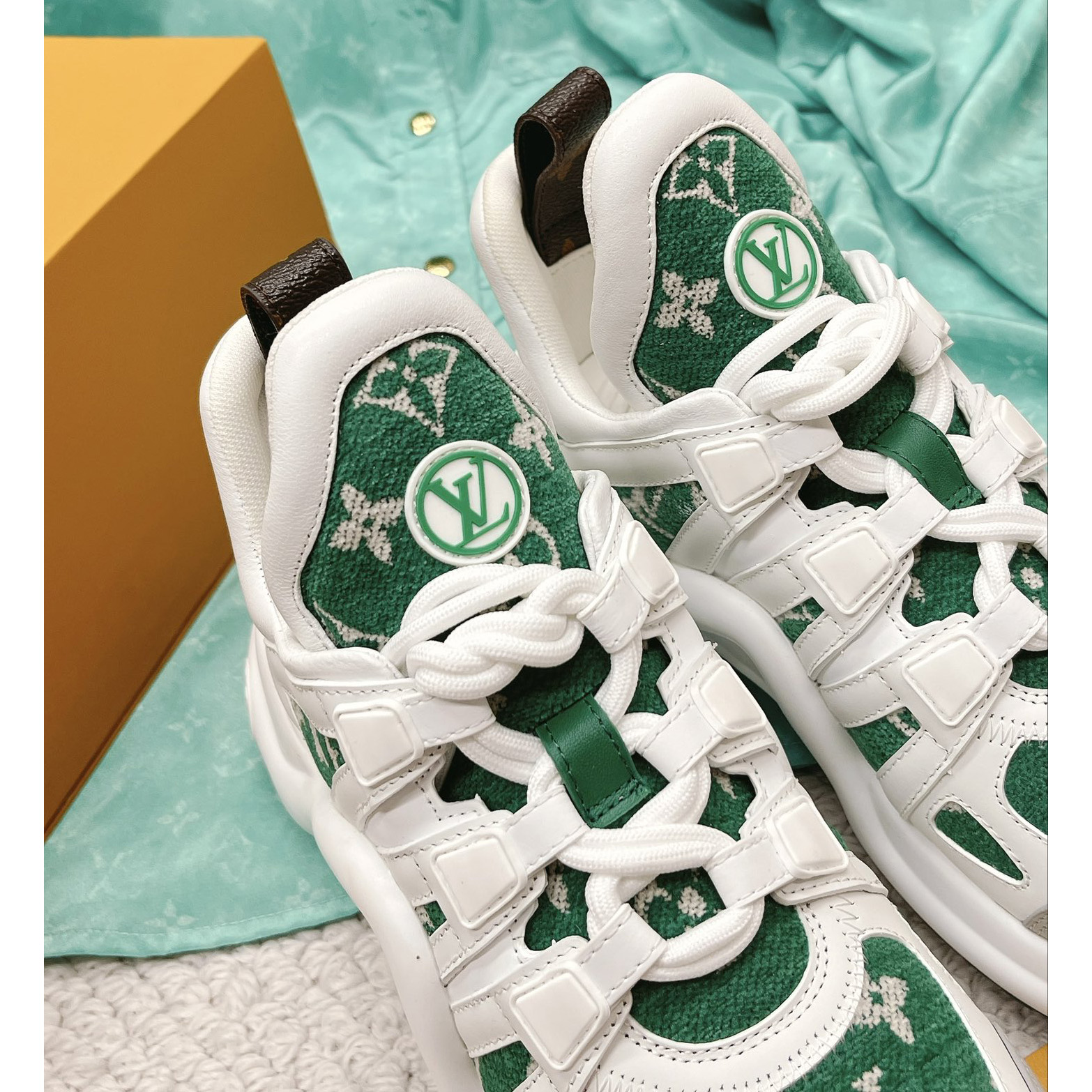 Louis Vuitton LV Archlight Sneaker     1AACT2 - PerfectKickZ