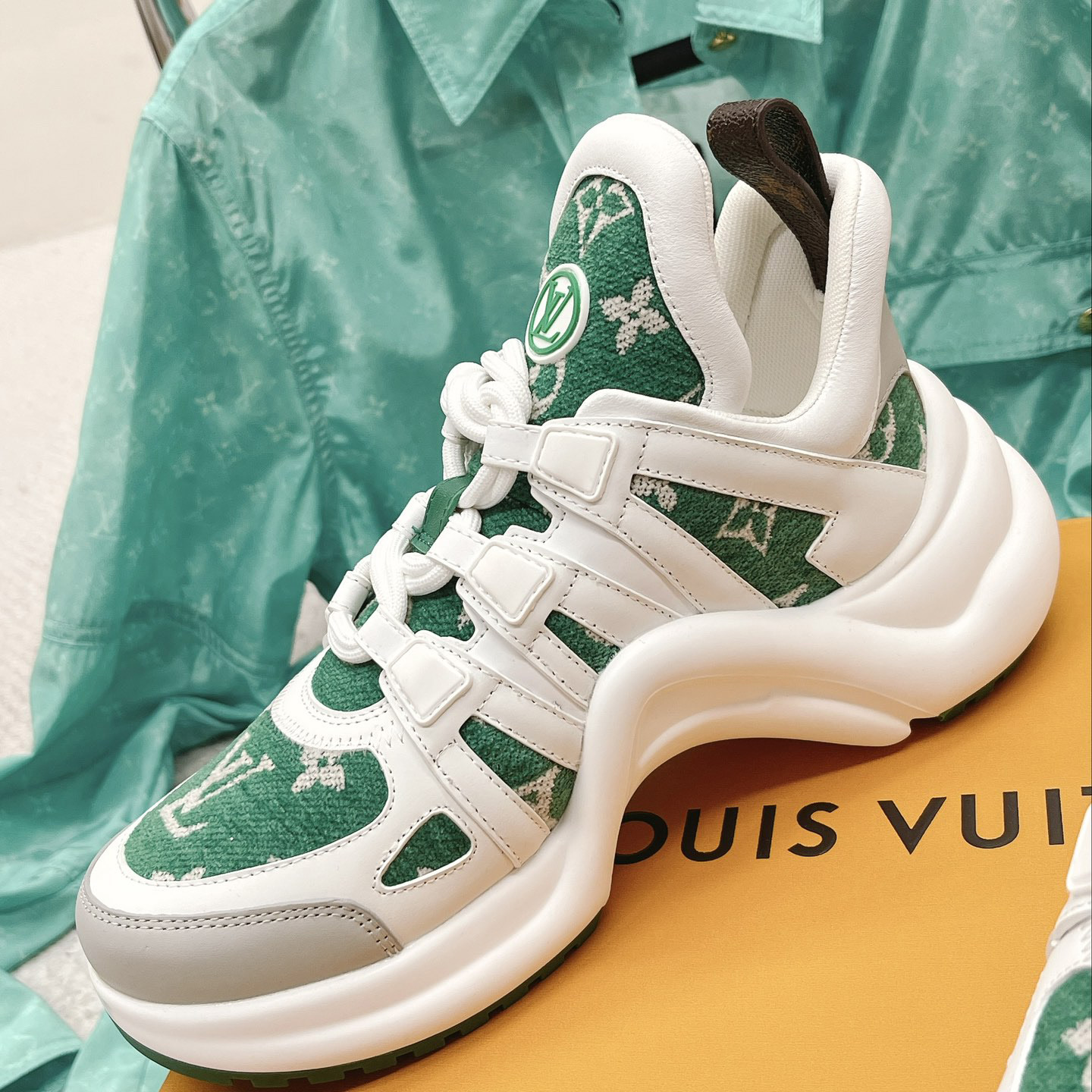 Louis Vuitton LV Archlight Sneaker     1AACT2 - PerfectKickZ