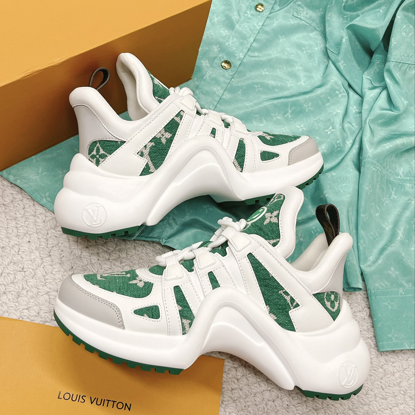 Louis Vuitton LV Archlight Sneaker     1AACT2 - PerfectKickZ