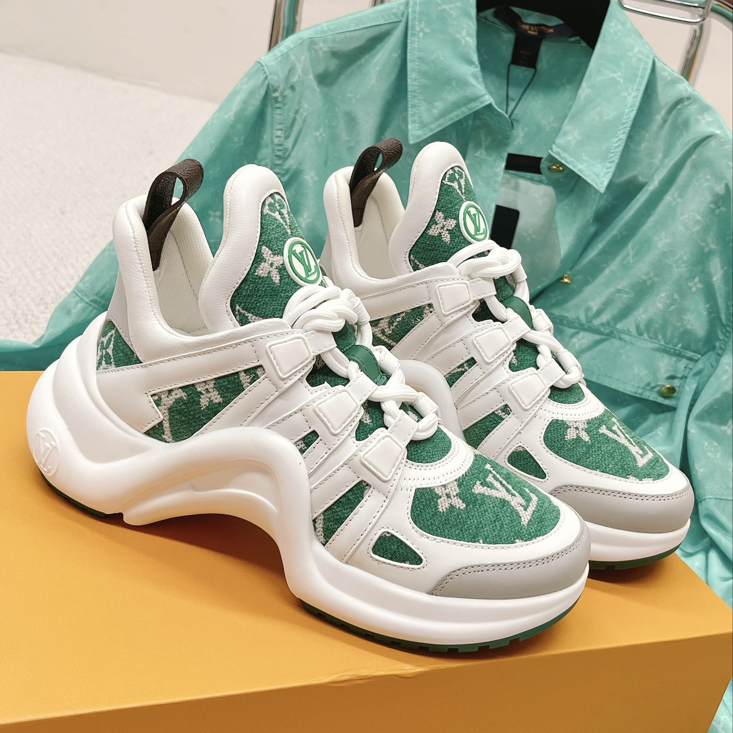 Louis Vuitton LV Archlight Sneaker     1AACT2 - PerfectKickZ