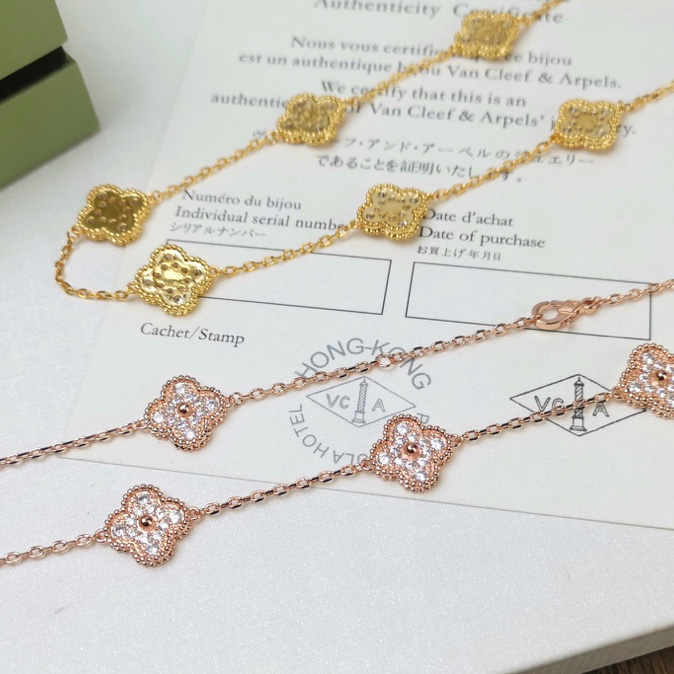 Van Cleef & Arpels Long Necklace - PerfectKickZ