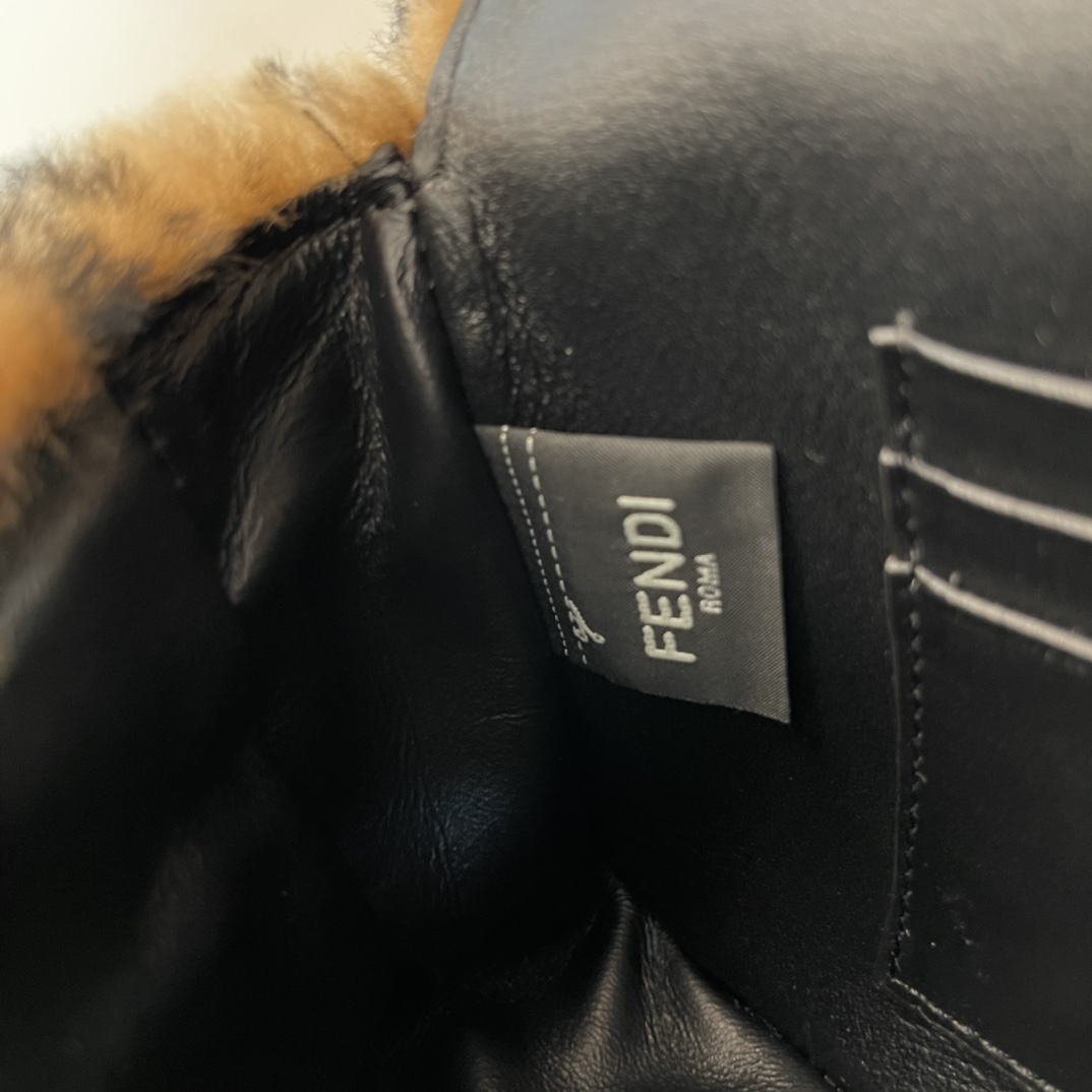 Fendi Baguette Brown Sheepskin Bag - PerfectKickZ