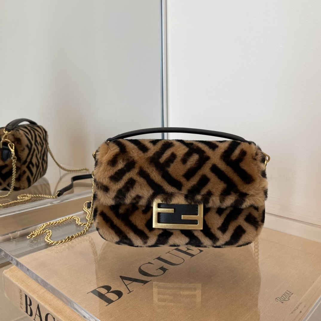 Fendi Baguette Brown Sheepskin Bag - PerfectKickZ