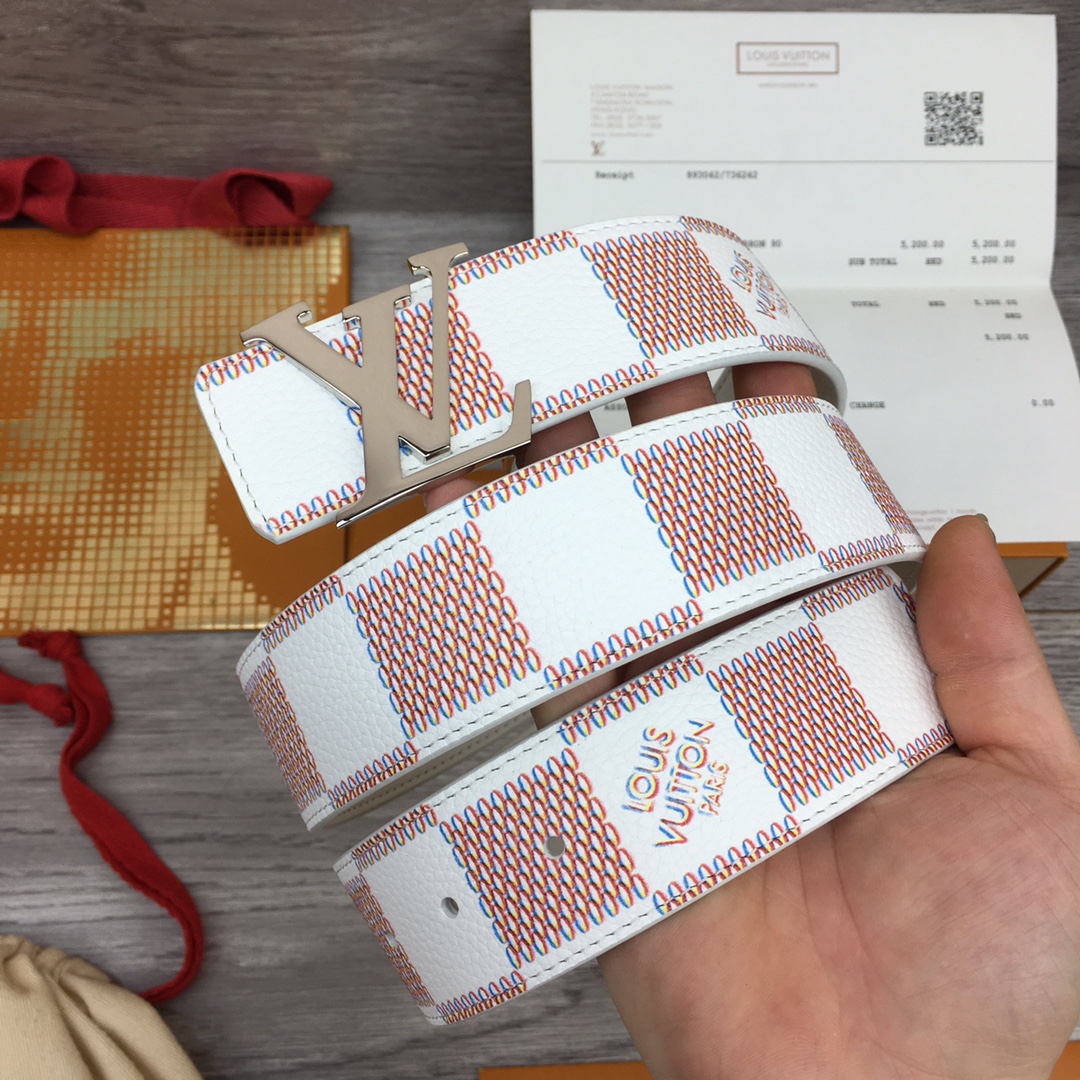 Louis Vuitton LV Optic 40MM Reversible Belt   M0556S - PerfectKickZ