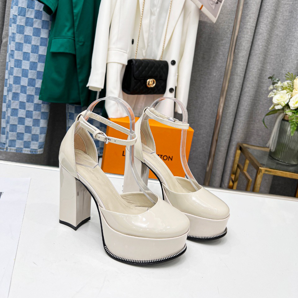 Louis Vuitton Fame Platform Pump - PerfectKickZ