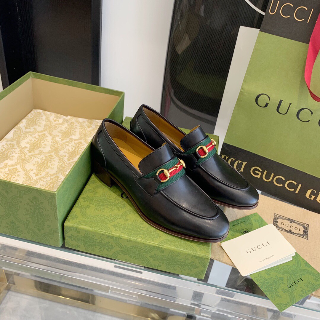 Gucci Loafer With Horsebit And Web - 