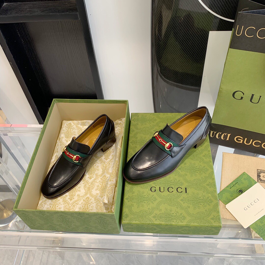 Gucci Loafer With Horsebit And Web - 