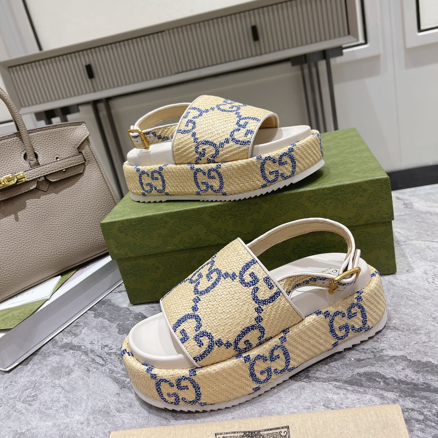 Gucci GG Platform Sandal - PerfectKickZ