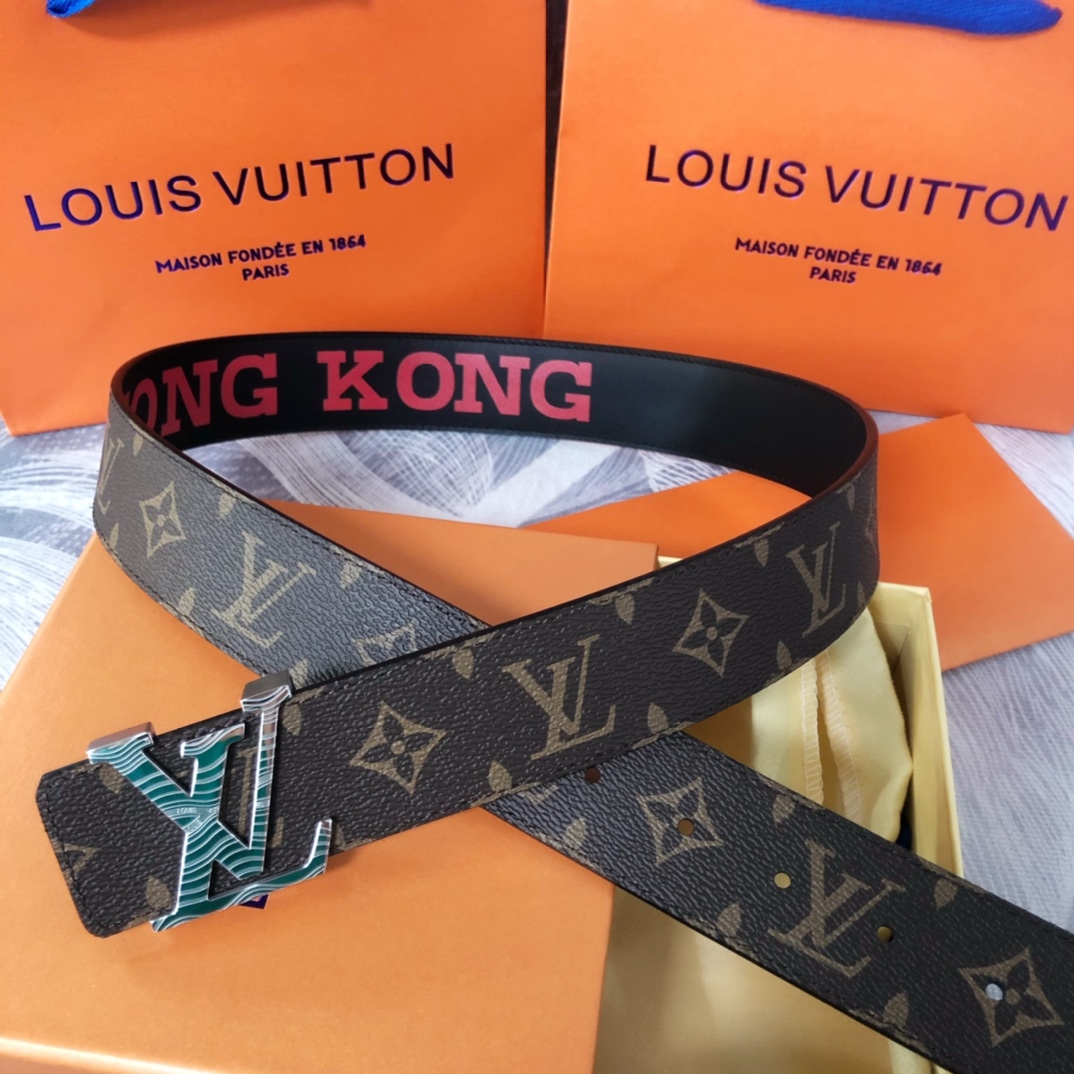 Louis Vuitton LV Pyramide Cities Exclusive 40MM Reversible Belt—Hong Kong - PerfectKickZ