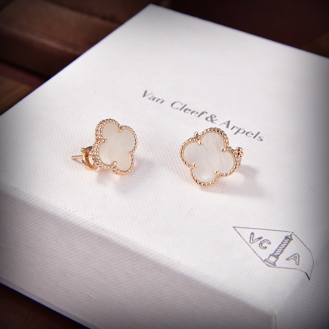 Van Cleef & Arpels Vintage Alhambra Earrings - PerfectKickZ
